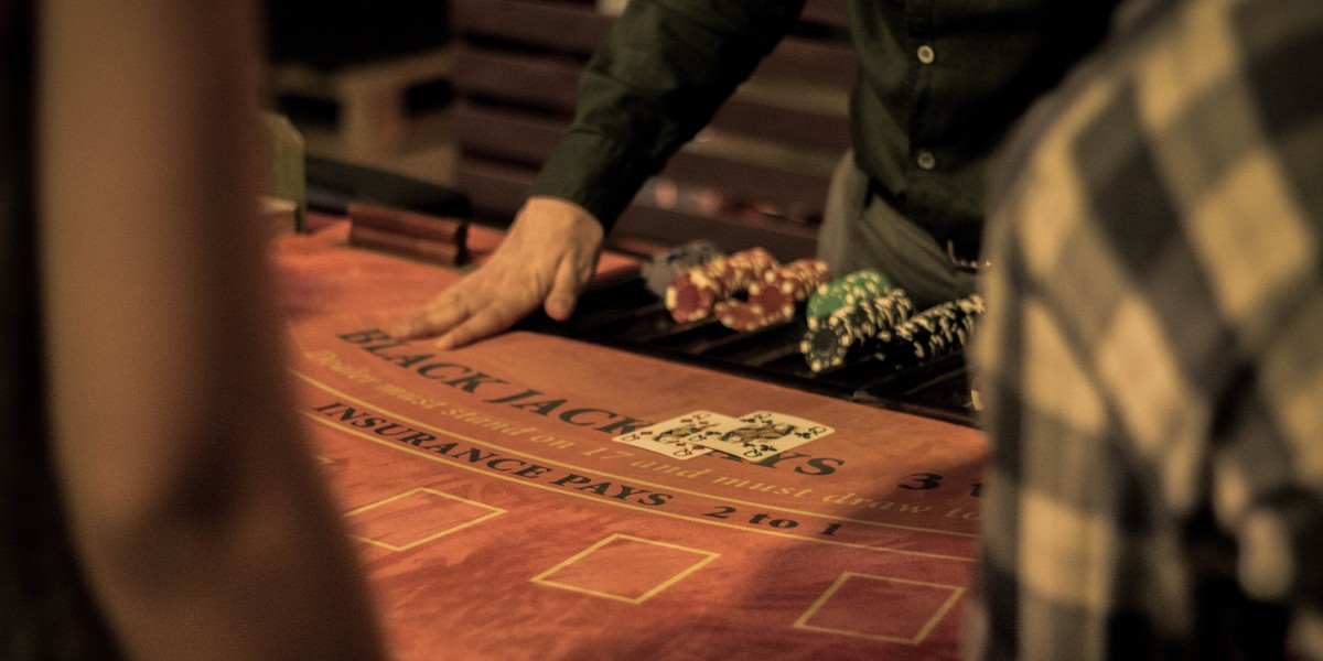 Emerging Trends in Online Slot Game Development: How Gamification and Virtual Reality are Reshaping Player Experiences
