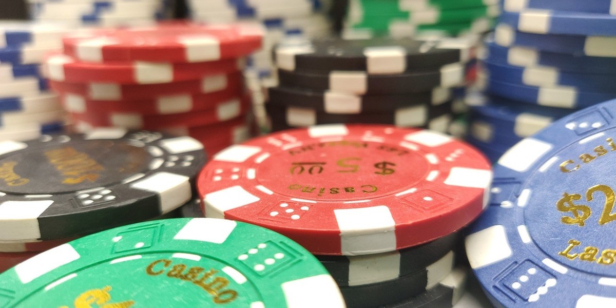 Die Diversifizierung von Online-Casino-Angeboten: Neue Zielgruppen und maßgeschneiderte Spielerlebnisse im Glücksspielma