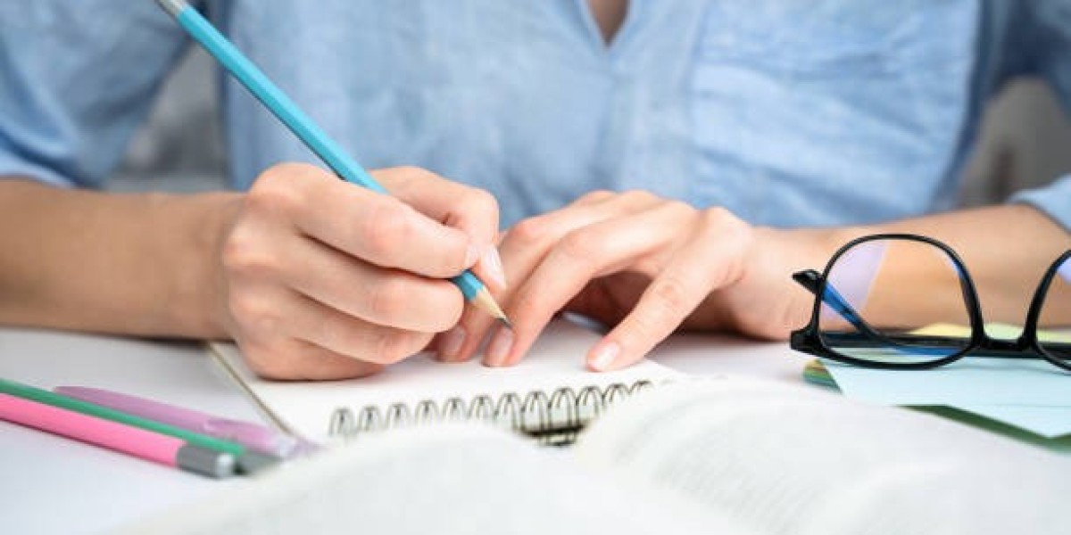 How to Write Essays That Show Mastery of the Topic