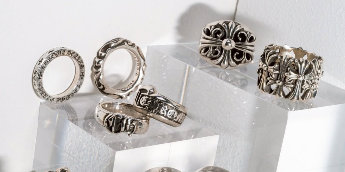 American Lifestyle Trends Influencing Modern Luxury Fashion